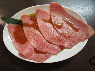 Yakiniku Gureto - 創業以来、不動の人気NO,1希少部位　ミスジ　2,170円（税込）