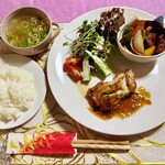 La table en fête NAKAO - 若鶏のグリル〜ポワールソース～