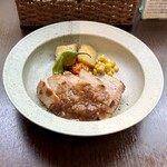 バルバルキッチンアメリ - ランチ：ジンジャーパイナップルソースで食べる角煮(¥1,400)