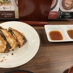 山神山人 - セットの餃子