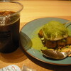 ティラミス専門店 リバーレ - ティラミス団子の抹茶とアイスコーヒー