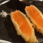 Oyster bar & Bistro Wharf 有楽町 - 