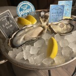 Oyster bar & Bistro Wharf 有楽町 - 