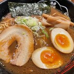 金澤濃厚豚骨ラーメン 神仙 - 