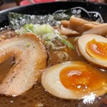 金澤濃厚豚骨ラーメン 神仙 - 