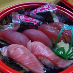 銀のさら - 料理写真:大トロ・マグロ一人盛り　 2,080円（2,246円/税込） 