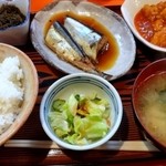 味安 - 新秋刀魚煮と鶏チリソースセット７８０円
