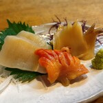 焼貝うぐいす - 貝刺し3種(平貝、赤貝、白ミル貝)