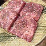 焼肉 ラッキー - 上カルビ