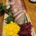 さかながはねて - 豊洲直送　活け〆鰤お造り