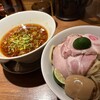 猛た波が麺を喰らふ