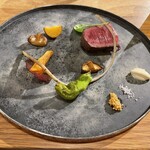 バルバ ビアンカ - 鹿児島の赤身牛　クリームホースラディッシュ添え