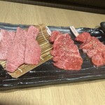 精肉卸問屋直営焼肉店 牛次郎 - 