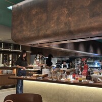 ERUTAN RESTAURANT BAR - 