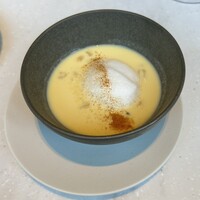 CADRAN - Lunch Course【初夏のプリフィックスコース】
                    ＜Soup＞
                    ゴールドラッシュの冷製ポタージュ
                    焦がし醤油とミルクの
