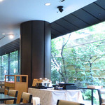 三井ガーデンホテル - 時間があれば「撮らせて下さい」場面です。