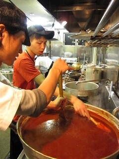 焼肉グレート - 全店舗の味噌だれを自社で一括生産。