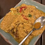 Soi Gapao - ソフトシェルクラブと卵のカレー炒め