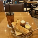 山水水出珈琲 - 簡素だけと、一つ一つに意思を感じる