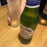 マシガネータ - ペローニ（イタリアローマの瓶ビール）