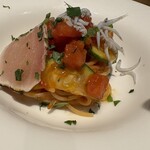 マシガネータ - 冷製スパゲッティーニ　炙りメカジキと釜揚げシラス、ズッキーニの生トマトソース