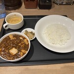 陳建一麻婆豆腐店 - 来ました！