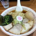 喜多方食堂 山海 - 『あっさり煮干し（麺大盛）』と『煮卵』と『ﾁｬｰｼｭｰ』