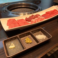 焼肉 青山外苑 - 