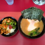 横浜ラーメン 相馬家 - 家系味噌並900円＋海苔100円＋無料ライス