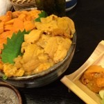 鮨國 - 鮨國(元祖こぼれウニ丼)