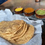 Jefe Urban Cocina - HOUSEMADE CHIPS AND SALSA
