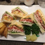 2014/09/24 プレーンサンドウィッチ　ローストチキン・野菜・卵