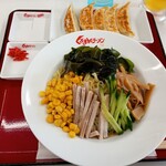 くるまやラーメン - 料理写真:冷やし中華(醤油) 1000円、ぎょうざ 290円