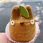 白髭のシュークリーム工房 - ・カスタード＆生クリーム