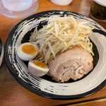 麺家はる - 黒つけ麺（1000円）