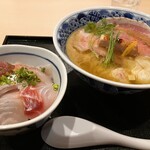 あら炊き中華そば 魚櫓魚櫓 - 