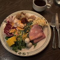 ロウリーズ・ザ・プライムリブ 恵比寿ガーデンプレイス店 - 