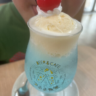 BEER&CAFE つるま食堂_1