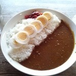 たまごカレー（ゆで卵）