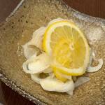 立ち呑み処　たなか屋 - ハモと玉葱