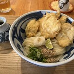 手打ちうどん 鴨脚 - 鶏天ぶっかけ　900円