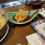 ここちもなか - 煮穴子の蓮蒸し