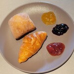 川越薪火料理 in the park - 食べ放題のパン