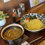 お出汁とスパイス 元祖 エレクトロニカレー - 