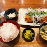 三代目 鳥メロ 新宿御苑前店 - 