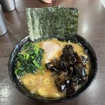 ラーメン 杉田家 千葉駅前店 - ラーメン並 きくらげ¥1,130