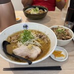 ラーメン 郷 - 