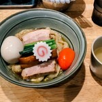だしと麺 遊泳 - 