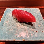 初音鮨 - 鮪赤身　お鮨も美味い！