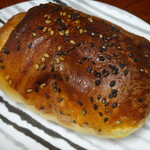 Beyzade BAKLAVA - チキンソーセージ入り